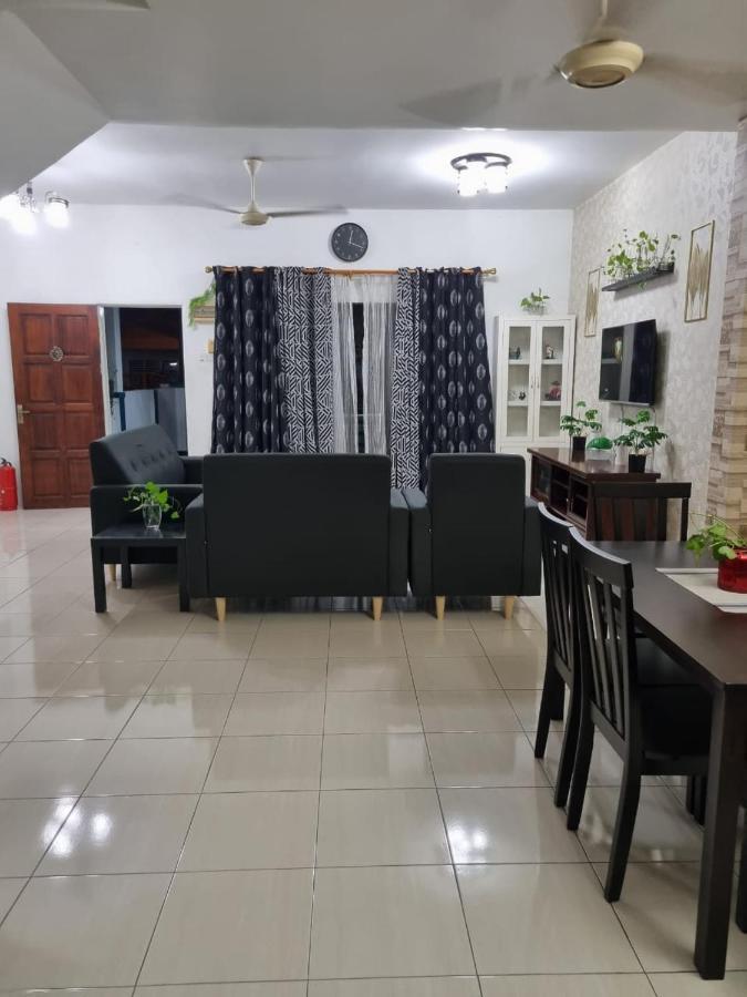 Private Pool Ssue Klebang Ipoh Homestay With High Speed Wifi Chemor Exteriör bild