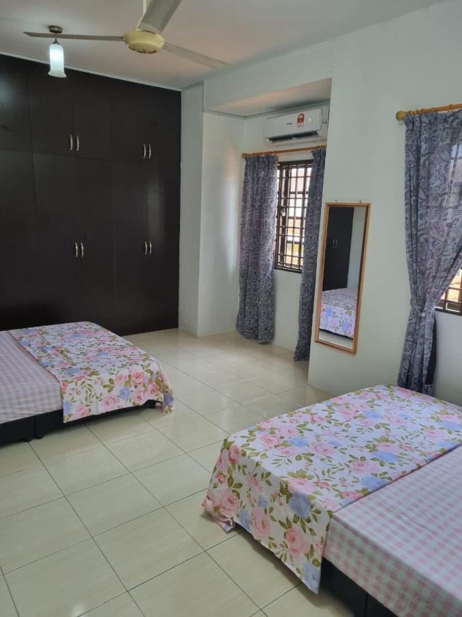 Private Pool Ssue Klebang Ipoh Homestay With High Speed Wifi Chemor Exteriör bild
