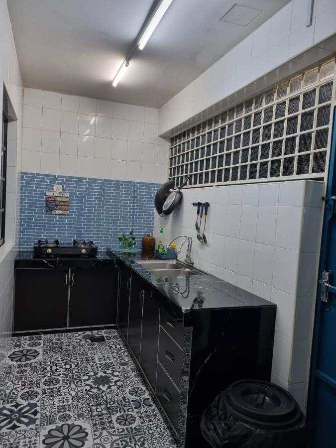 Private Pool Ssue Klebang Ipoh Homestay With High Speed Wifi Chemor Exteriör bild
