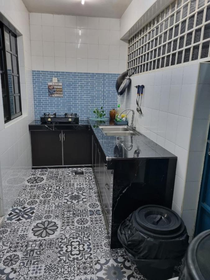 Private Pool Ssue Klebang Ipoh Homestay With High Speed Wifi Chemor Exteriör bild