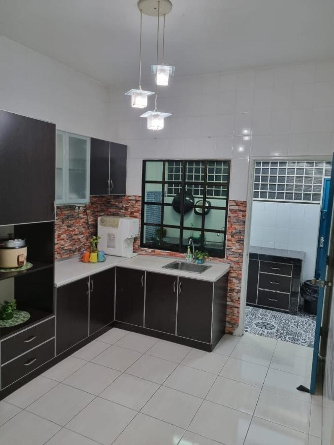 Private Pool Ssue Klebang Ipoh Homestay With High Speed Wifi Chemor Exteriör bild